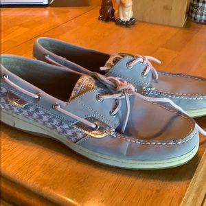 Sperry woman’s leather boat shoe sz 11